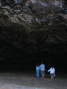 0424 cave1.jpg